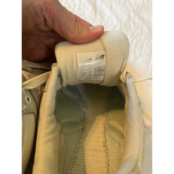 New Balance Women's 574 Gray Beige Sparkly Size 9 - Picture 8 of 8